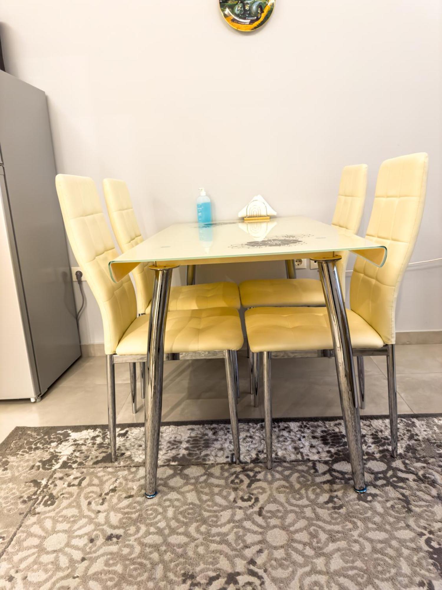 Contemporary & Spacious Renovated Apartment, Dt Syntagma, /Touristic Area アテネ エクステリア 写真